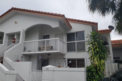 Copropriété à vendre à Miami, Floride: 2 chambres, 81.75 m2 № 1366991 - photo 19