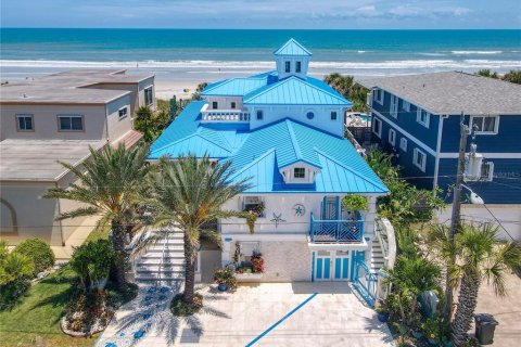 Villa ou maison à vendre à New Smyrna Beach, Floride: 4 chambres, 240.8 m2 № 1363588 - photo 1