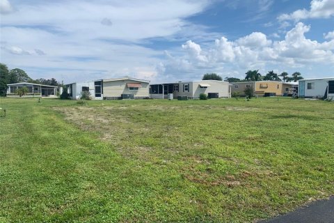 Terreno en venta en North Port, Florida № 1363648 - foto 2