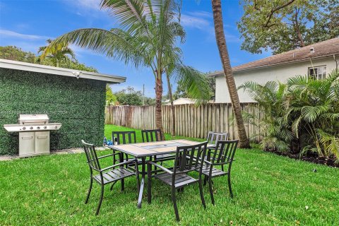 Casa en venta en Fort Lauderdale, Florida, 4 dormitorios, 101.64 m2 № 1153725 - foto 30