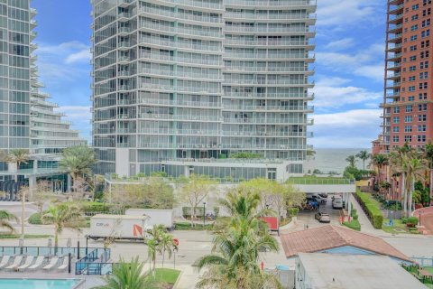 Condo in Fort Lauderdale, Florida, 1 bedroom  № 954812 - photo 20