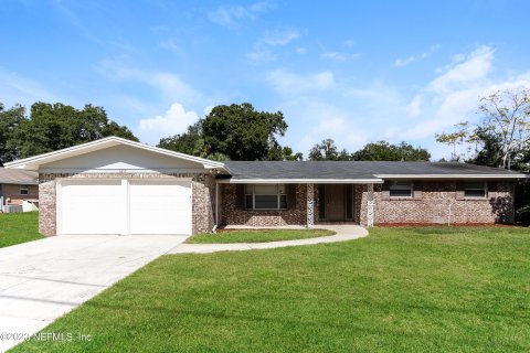 Villa ou maison à louer à Jacksonville, Floride: 3 chambres, 184.6 m2 № 832223 - photo 1