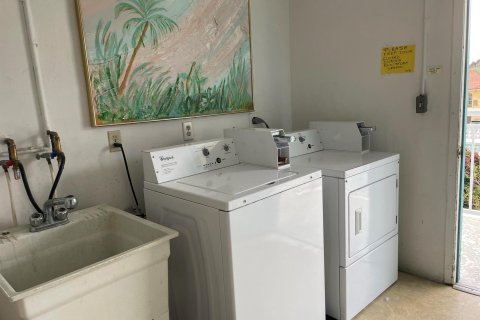 Condominio en venta en North Palm Beach, Florida, 1 dormitorio, 66.33 m2 № 871450 - foto 10