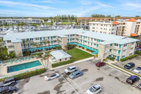 Condominio en venta en North Palm Beach, Florida, 1 dormitorio, 66.33 m2 № 871450 - foto 24