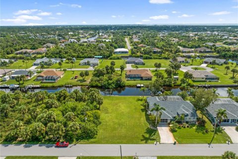 Terreno en venta en Port Charlotte, Florida № 1283018 - foto 12