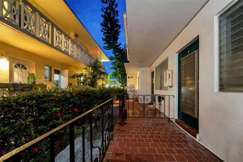 Appartement à louer à Miami Beach, Floride: 51.1 m2 № 1370330 - photo 10