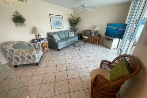 Condo in Jupiter, Florida, 1 bedroom  № 1316187 - photo 2