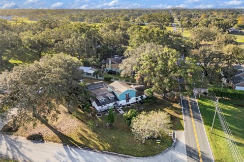 House in Lakeland, Florida 5 bedrooms, 218.78 sq.m. № 1427114 - photo 28