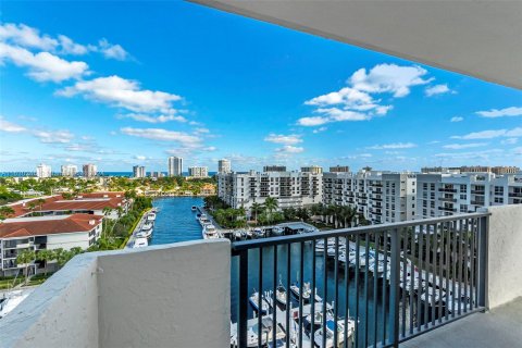 Condo in Fort Lauderdale, Florida, 3 bedrooms  № 1294367 - photo 28