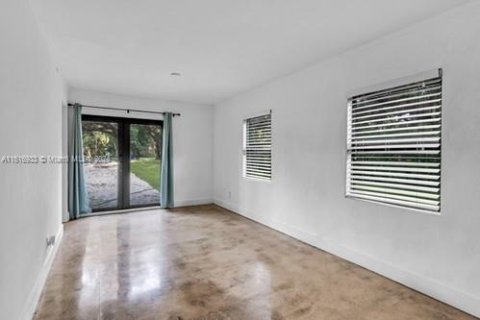 Casa en venta en Fort Lauderdale, Florida, 1 dormitorio, 88.91 m2 № 1238587 - foto 17