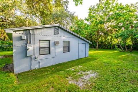 Villa ou maison à vendre à Fort Lauderdale, Floride: 1 chambre, 88.91 m2 № 1238587 - photo 13