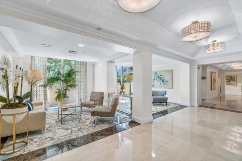 Condominio en venta en Highland Beach, Florida, 2 dormitorios, 211.35 m2 № 752352 - foto 2