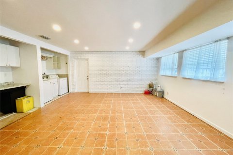 Casa en venta en Fort Lauderdale, Florida, 4 dormitorios, 196.95 m2 № 1228640 - foto 22