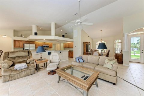 Villa ou maison à vendre à Punta Gorda, Floride: 3 chambres, 202.06 m2 № 1322979 - photo 12