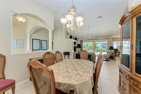 Villa ou maison à vendre à Punta Gorda, Floride: 3 chambres, 202.06 m2 № 1322979 - photo 15