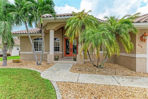 Villa ou maison à vendre à Punta Gorda, Floride: 3 chambres, 202.06 m2 № 1322979 - photo 7