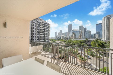 Copropriété à vendre à Miami, Floride: 2 chambres, 88.26 m2 № 1367328 - photo 4