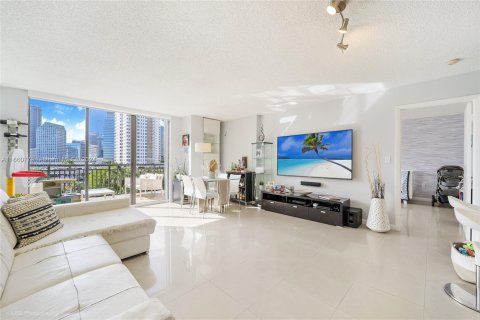 Copropriété à vendre à Miami, Floride: 2 chambres, 88.26 m2 № 1367328 - photo 5