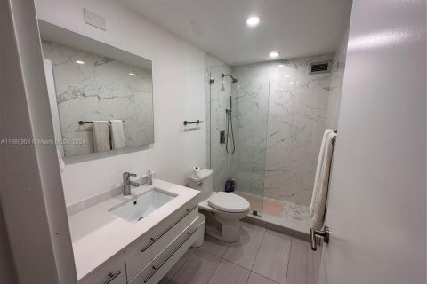 Condominio en venta en Coral Gables, Florida, 1 dormitorio, 72.46 m2 № 1367218 - foto 16