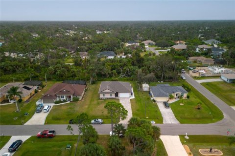 House in North Port, Florida 3 bedrooms, 139.35 sq.m. № 1264637 - photo 29