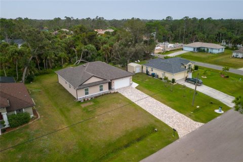 House in North Port, Florida 3 bedrooms, 139.35 sq.m. № 1264637 - photo 28