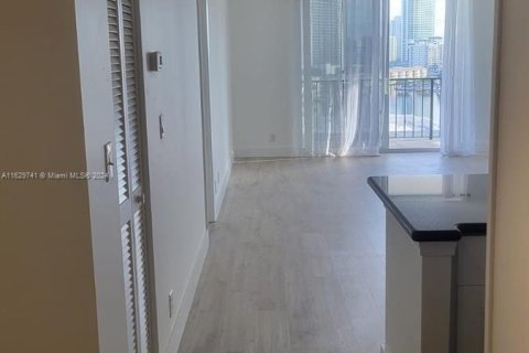 Copropriété à vendre à Hallandale Beach, Floride: 1 chambre, 80.64 m2 № 1290502 - photo 8