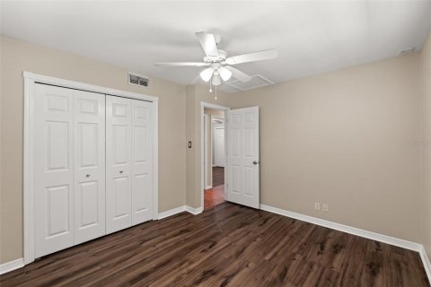 Casa en alquiler en Tampa, Florida, 3 dormitorios, 111.48 m2 № 1363806 - foto 16