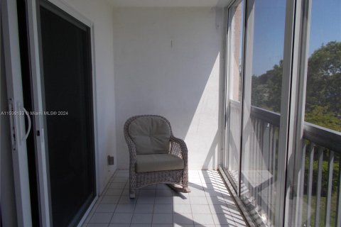 Condominio en venta en Pembroke Pines, Florida, 2 dormitorios, 110.74 m2 № 1208531 - foto 30