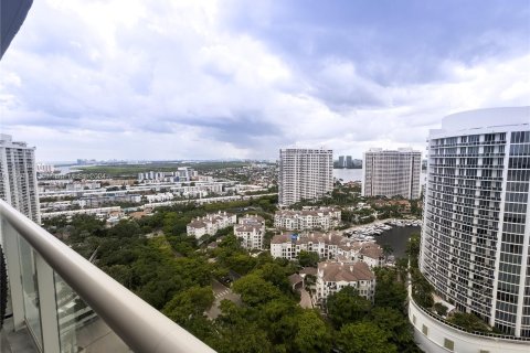 Condo in Aventura, Florida, 2 bedrooms  № 1367579 - photo 9