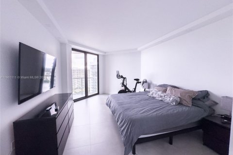 Condominio en venta en Aventura, Florida, 2 dormitorios, 140.1 m2 № 1367579 - foto 19