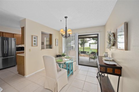 Touwnhouse à vendre à Apopka, Floride: 2 chambres, 113.62 m2 № 1366588 - photo 10