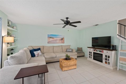 Touwnhouse à vendre à Apopka, Floride: 2 chambres, 113.62 m2 № 1366588 - photo 6