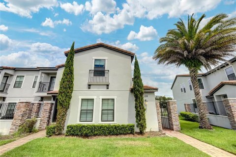 Townhouse in Haines City, Florida 3 bedrooms, 167.41 sq.m. № 1366432 - photo 2