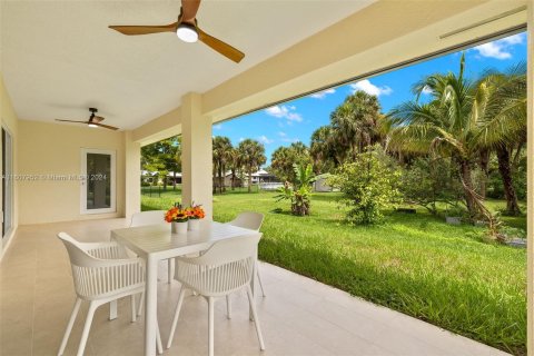 Casa en venta en Lehigh Acres, Florida, 4 dormitorios, 176.51 m2 № 1230707 - foto 27