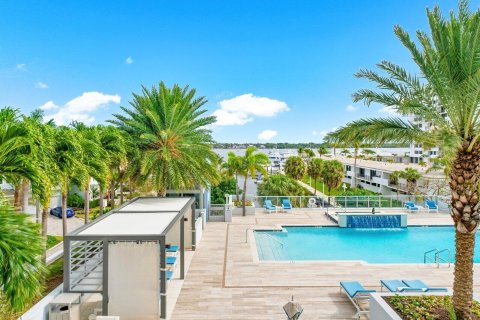 Condominio en venta en North Palm Beach, Florida, 3 dormitorios, 215.25 m2 № 805078 - foto 21