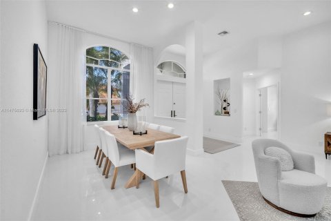 Casa en venta en Weston, Florida, 5 dormitorios, 251.86 m2 № 802690 - foto 7