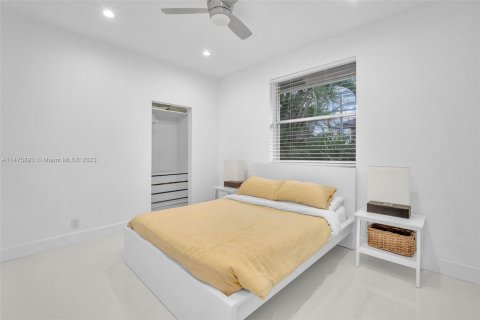 Casa en venta en Weston, Florida, 5 dormitorios, 251.86 m2 № 802690 - foto 26