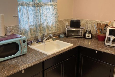 Condo in West Palm Beach, Florida, 2 bedrooms  № 1163137 - photo 6