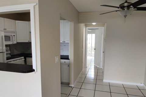 Condominio en venta en West Palm Beach, Florida, 1 dormitorio, 61.59 m2 № 5955 - foto 4