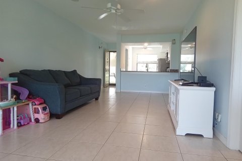 Condo in Palm Beach Gardens, Florida, 2 bedrooms  № 1175387 - photo 18