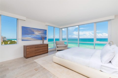 Apartment in Miami Beach, Florida 3 bedrooms, 181.35 sq.m. № 2577 - photo 1