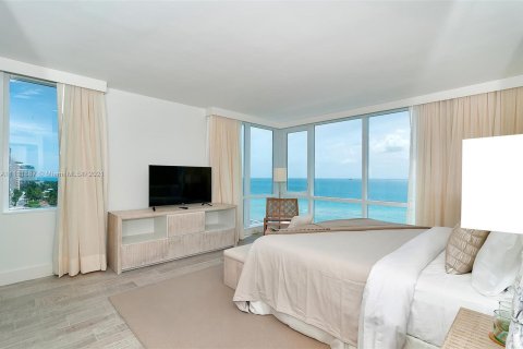 Apartment in Miami Beach, Florida 3 bedrooms, 181.35 sq.m. № 2575 - photo 21