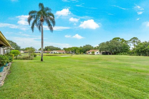 House in Hobe Sound, Florida 3 bedrooms, 159.98 sq.m. № 1160544 - photo 9