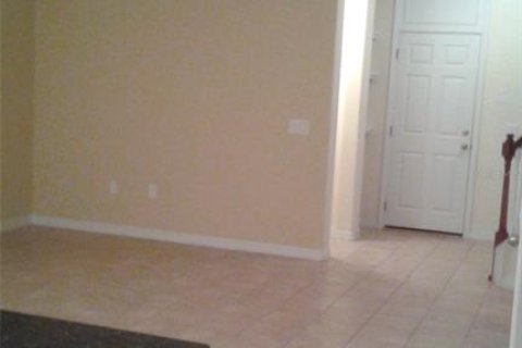 Adosado en alquiler en Orlando, Florida, 3 dormitorios, 147.62 m2 № 1357998 - foto 4