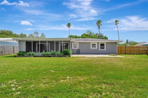 House in Sarasota, Florida 3 bedrooms, 121.52 sq.m. № 1368235 - photo 26