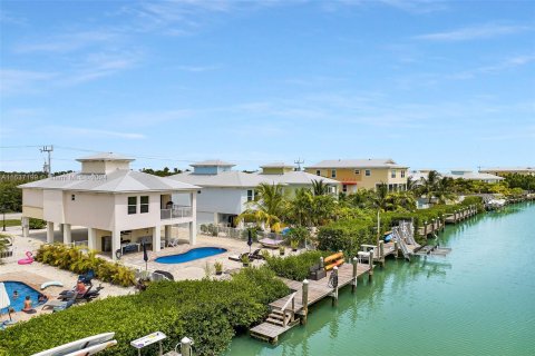 Villa ou maison à vendre à Marathon, Floride: 3 chambres, 134.71 m2 № 1309421 - photo 6