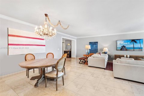 Condominio en venta en Key Biscayne, Florida, 3 dormitorios, 340.02 m2 № 962260 - foto 10