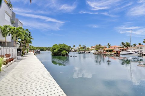 Copropriété à vendre à Sunny Isles Beach, Floride: 3 chambres, 206.24 m2 № 1293456 - photo 4