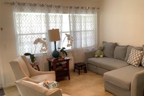 Condo in Boca Raton, Florida, 1 bedroom  № 1223298 - photo 16