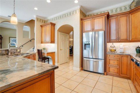 Casa en venta en Orlando, Florida, 5 dormitorios, 354.89 m2 № 1131996 - foto 13